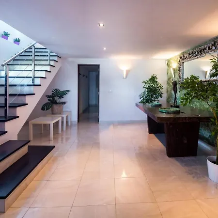 Ref 6 Tara Holiday home